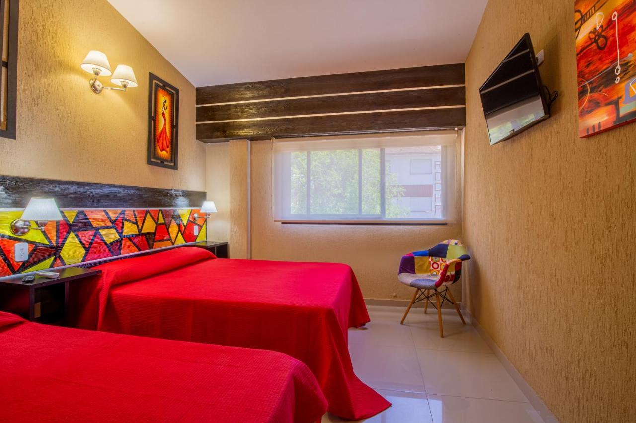 Hotel Calimera Santa Teresita Oda fotoğraf