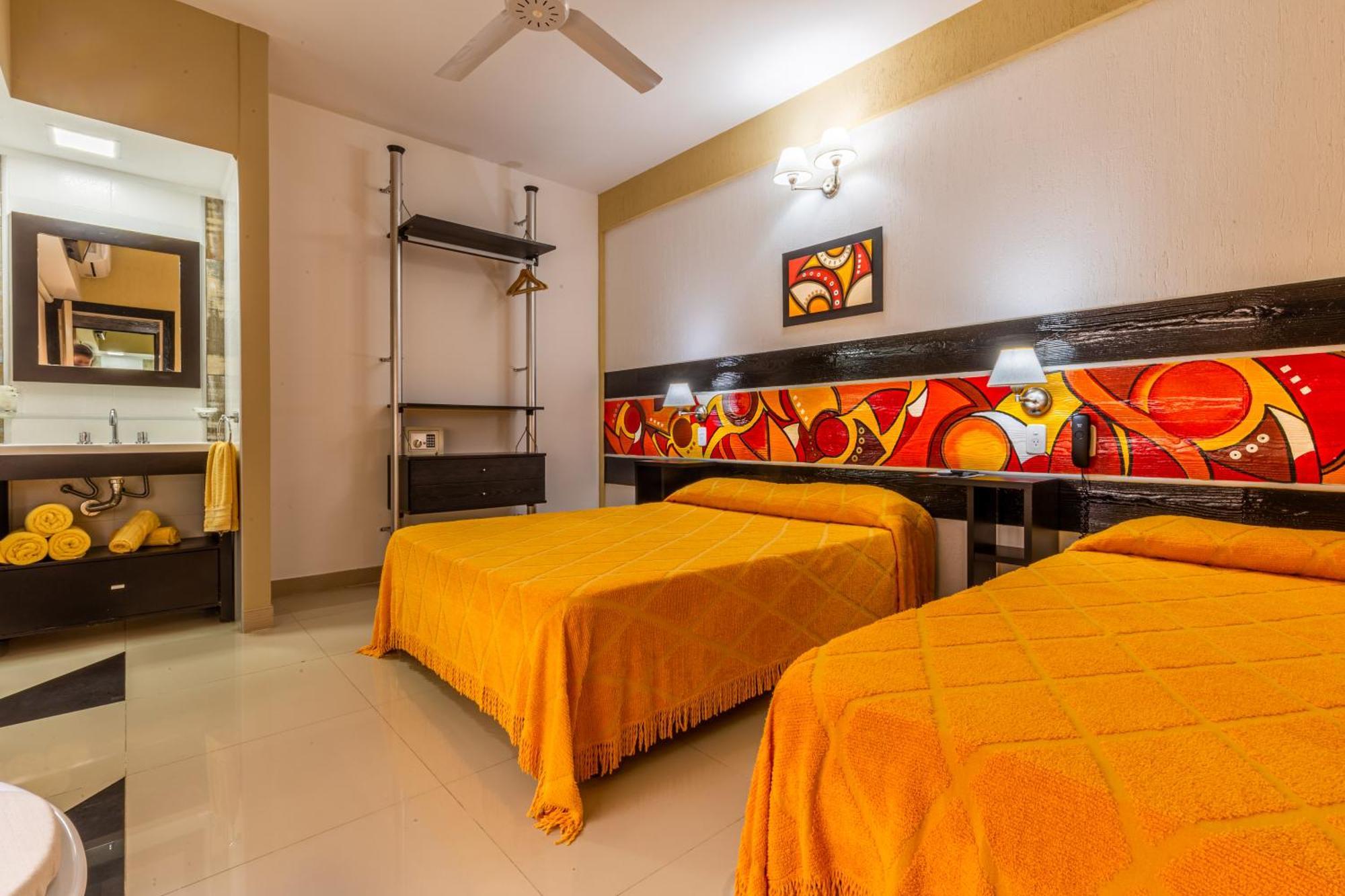 Hotel Calimera Santa Teresita Oda fotoğraf